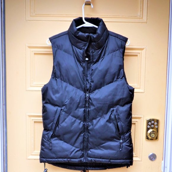 *** FWR ACTIVE *** Vest - Picture 1 of 2